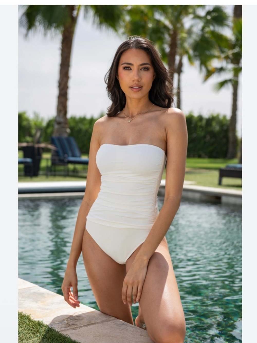 La Blanca Island Goddess Shirred Bandeau One Piece - Ivory size 12 - Picture 2 of 15